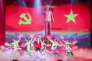 Chương trình nghệ thuật kỷ niệm 135 năm Ngày sinh của Bác - "Sáng mãi tên Người – Hồ Chí Minh”