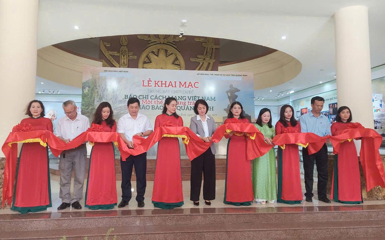 Hội Nhà báo tỉnh Quảng Bình sôi nổi hướng tới 100 năm Ngày Báo chí Cách mạng Việt Nam 681cb0d390e949250859911b