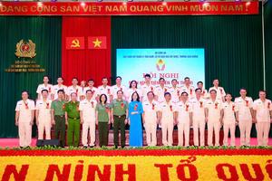 Biểu dương và tôn vinh 10 tập thể, 167 cá nhân điển hình tiên tiến