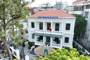 Hà Nội khai mạc Trung tâm Báo chí Thủ đô tích hợp công nghệ AI
