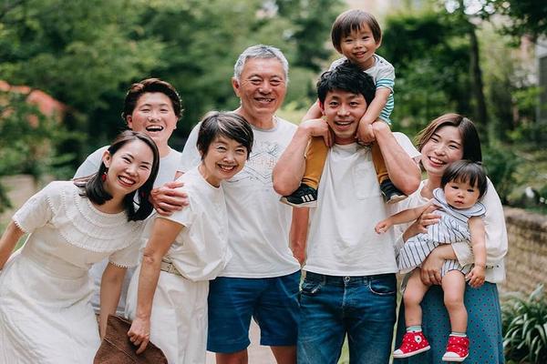Gia đình – Nơi nuôi dưỡng yêu thương và phát triển bền vững