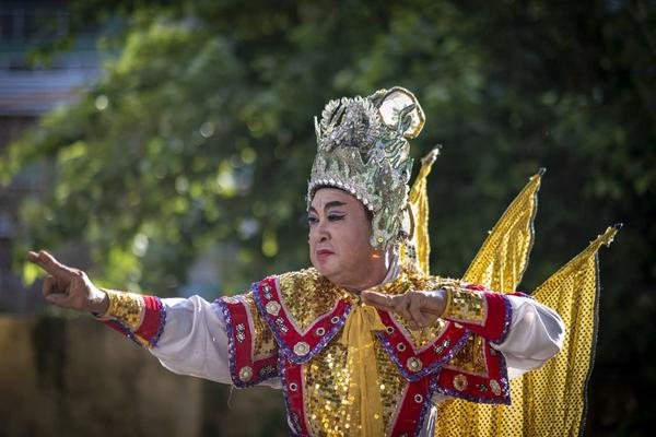 Nghệ sĩ Vũ Linh Tâm: Gắn bó với cải lương từ lúc hoàng kim đến lúc lắng trầm