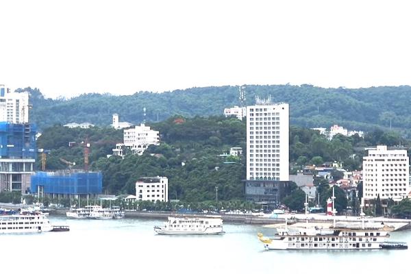 Du lịch Quảng Ninh bứt phá mạnh mẽ