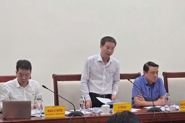 Phó Tổng Thanh tra Chính phủ Lê Tiến Đạt làm việc với tỉnh Nghệ An về các vụ việc khiếu nại kéo dài