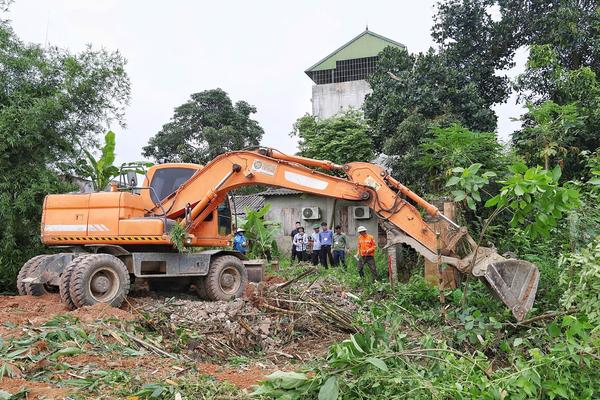 Vĩnh Phúc: Cưỡng chế GPMB thực hiện dự án Đường song song đường sắt Hà Nội - Lào Cai