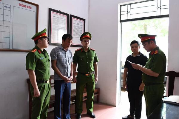 Thanh Sơn, Phú Thọ: Để khai thác khoáng sản trái phép Chủ tịch xã Thạch Khoán bị bắt