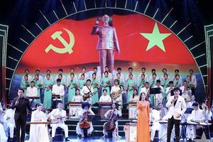 Xúc động Chương trình nghệ thuật đặc biệt “Quà tháng 5 dâng Người”