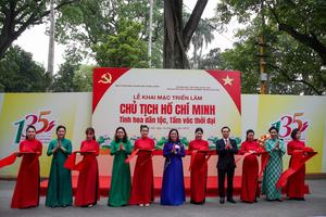 Khai mạc Triển lãm Quốc gia "Chủ tịch Hồ Chí Minh - Tinh hoa dân tộc, tầm vóc thời đại"