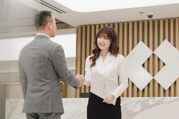 Techcombank tiếp tục dẫn dắt ngành ngân hàng với nhiều “top 1” toàn ngành