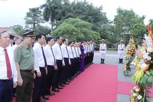 Thanh Hoá: Dâng hoa, dâng hương Chủ tịch Hồ Chí Minh, kỷ niệm 135 năm ngày sinh nhật Bác