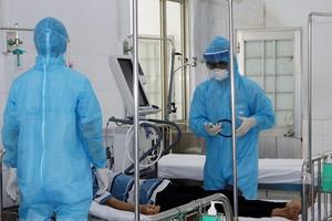 Bộ Y tế đề nghị các đơn vị tăng cường công tác khám, phát hiện, điều trị ca bệnh Covid-19