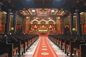 Cung rước xá lợi Đức Phật về tôn trí tại Cung Trúc Lâm Yên Tử