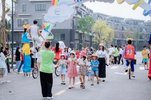 Giải phóng đôi chân, giao lưu cùng “phù thủy” bóng đá nghệ thuật tại Lễ hội mùa hè Eco Central Park 2025 dịp 1/6