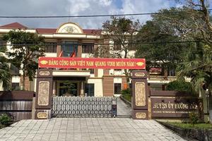 Rút chức danh Hiệu trưởng, Phó Hiệu trưởng khỏi diện Ban Thường vụ Huyện ủy Hướng Hóa quản lý