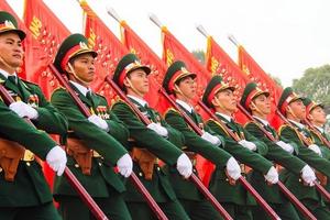 Chính phủ thống nhất đề xuất sửa đổi, bổ sung 11 Luật về quân sự, quốc phòng