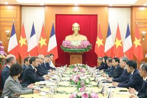 Quan hệ Việt Nam - Pháp được xây dựng trên nền tảng tin cậy cao và tôn trọng lẫn nhau