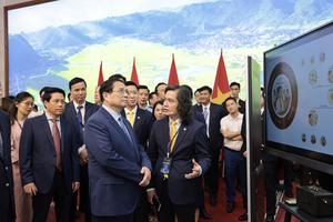 Ngân hàng Lộc Phát (LPBank) ghi dấu ấn với Tổng đài đa kênh thông minh tại sự kiện Chuyển đổi số ngành Ngân hàng 2025