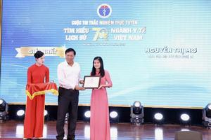 Trao giải Cuộc thi trắc nghiệm tìm hiểu lịch sử 70 năm ngành Y tế Việt Nam