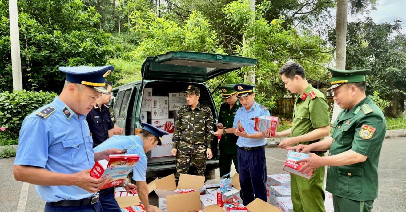 Lạng Sơn: Hơn 10 ngày, phát hiện, xử lý 179 vụ buôn lậu, gian lận thương mại, hàng giả