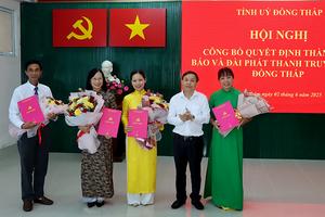 Công bố Quyết định thành lập Báo và Đài Phát thanh Truyền hình Đồng Tháp