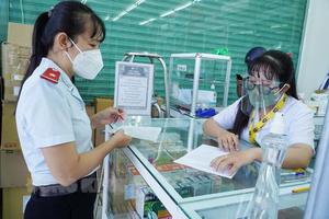 Kiểm tra đột xuất hàng loạt cơ sở y tế, Bắc Giang siết chặt quản lý