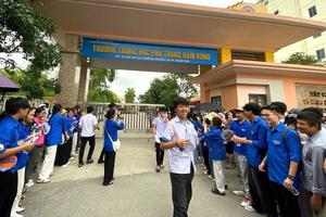 Thanh Hoá: Đề thi  2 môn của ngày đầu thi vào lớp 10 "dễ thở"