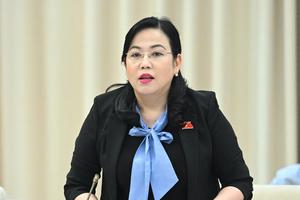 Táo mua ở cửa hàng đắt tiền mấy tháng không hỏng, giá đỗ ngâm hóa chất …, bộ nào chịu trách nhiệm?