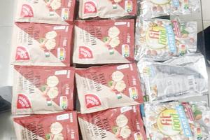 Hải quan sân bay Nội Bài liên tiếp bắt giữ 02 đối tượng mua bán, vận chuyển hơn 5,3kg ma tuý các loại