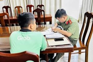 Anh tài xế công nghệ hoàn trả lại 1,77 tỷ đồng