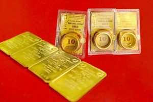 Đã đến lúc “cởi trói” cho vàng miếng