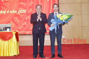 Ông Lê Hải Hoà được bầu làm Chủ tịch UBND tỉnh Cao Bằng