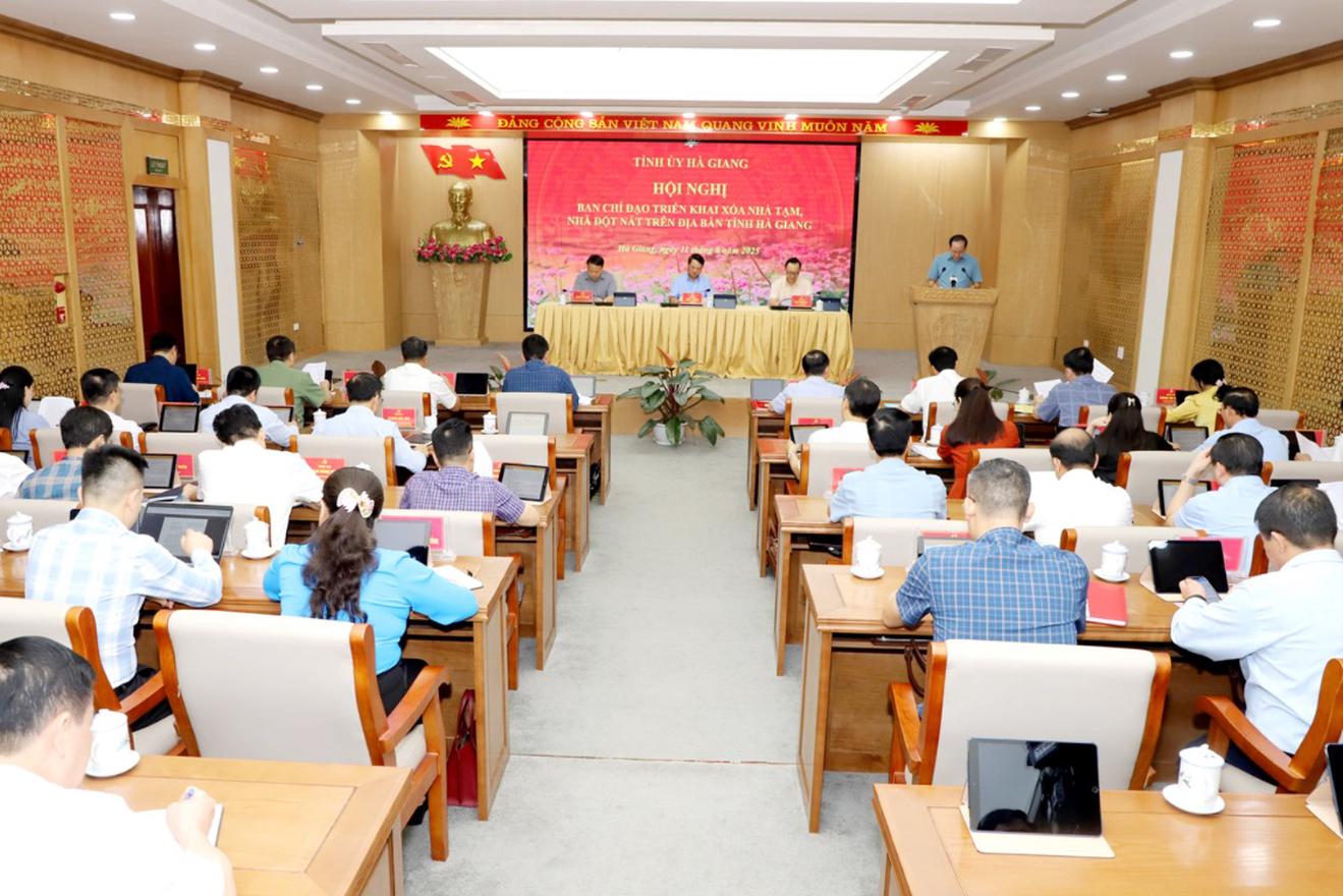 Hà Giang: Hoàn thành vượt tiến độ chương trình xóa nhà tạm, nhà dột nát