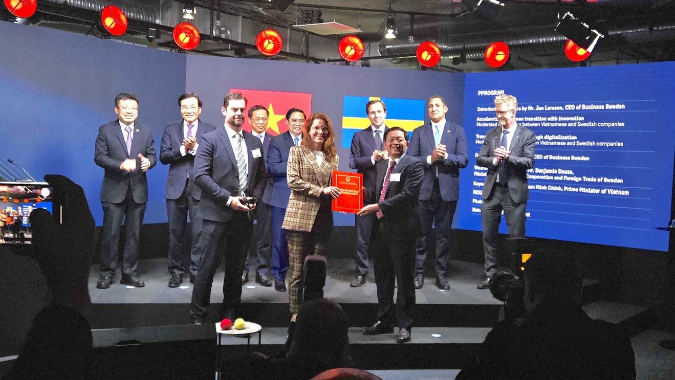 Bình Định trao giấy chứng nhận đăng ký đầu tư dự án 1 tỷ USD cho Công ty SYRE IMPACT AB