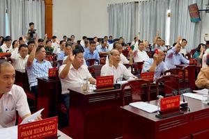 Thảo luận, thông qua dự thảo Đề án hợp nhất Đảng bộ tỉnh Tây Ninh và Đảng bộ tỉnh Long An