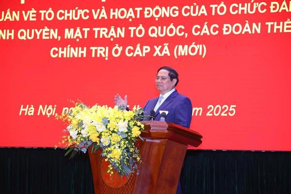 Thủ tướng: Chuyển đổi trạng thái tổ chức bộ máy là vấn đề quan trọng nhất