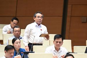 "Cần thanh lọc, xử nghiêm cán bộ bao che, dung túng cho hàng giả, hàng nhái"