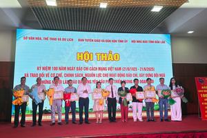 Báo chí cần được "tiếp sức" từ thể chế hiện đại đến nguồn lực đủ mạnh