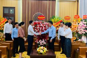 Phó Tổng Thanh tra Dương Quốc Huy thăm, chúc mừng các cơ quan báo chí