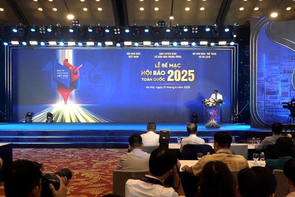 Bế mạc Hội Báo toàn quốc 2025