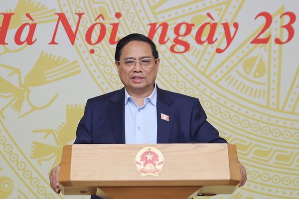 Mỗi ngày đều là cao điểm, quét sạch thuốc giả, thực phẩm giả