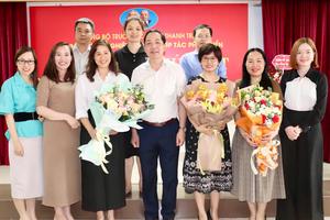 Cam kết đồng lòng, quyết tâm thực hiện tốt nhiệm vụ