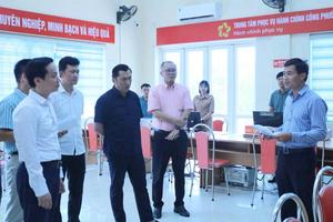 Chủ tịch UBND tỉnh Cao Bằng kiểm tra việc vận hành thử nghiệm chính quyền 2 cấp
