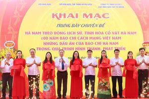 Hà Nam: Nhiều hoạt động tại trưng bày chuyên đề về lịch sử, cổ vật và 100 năm Báo chí Cách mạng Việt Nam