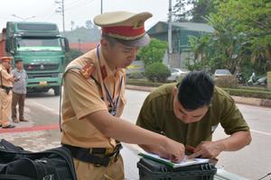 Lạng Sơn: Lập biên bản xử phạt 14.601 trường hợp vi phạm về trật tự an toàn giao thông