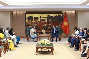 Thủ tướng: Chủ trương quốc tế hoá nền văn hóa đậm đà bản sắc dân tộc Việt Nam ra thế giới
