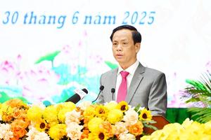 Công bố Nghị quyết, Quyết định về sáp nhập tỉnh Vĩnh Long