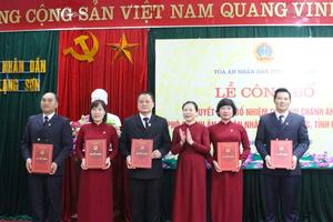 Bổ nhiệm 5 chánh án, 14 phó chánh án Tòa án Nhân dân các khu vực trên địa bàn tỉnh Lạng Sơn
