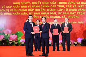 Ông Ma Thế Hồng được bầu làm Chủ tịch Mặt trận Tổ quốc Việt Nam tỉnh Tuyên Quang