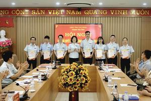 Thanh tra tỉnh Cao Bằng công bố quyết định về công tác tổ chức cán bộ