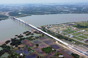Dự kiến đưa vào khai thác cầu Nhơn Trạch nối TP Hồ Chí Minh và tỉnh Đồng Nai dịp 19/8